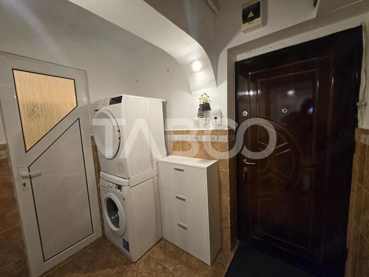 Apartament cu 3 camere semidecomandat în Țiglari