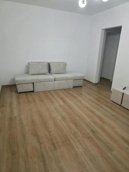 Apartament cu 2 camere semidecomandat în Domenii