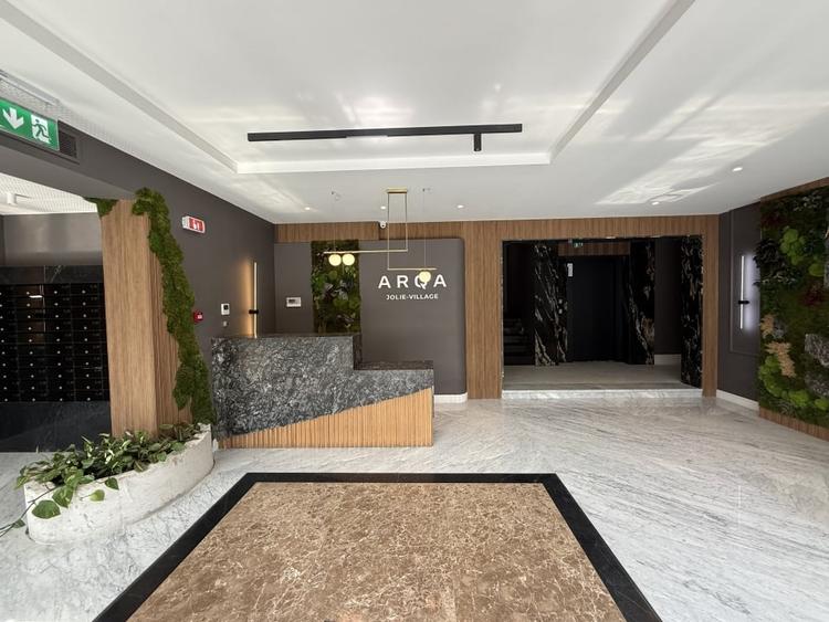 Apartament cu 3 camere decomandat în Iancu Nicolae