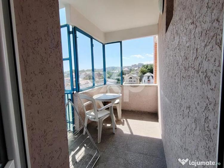Apartament cu 4 camere semidecomandat în Zorilor