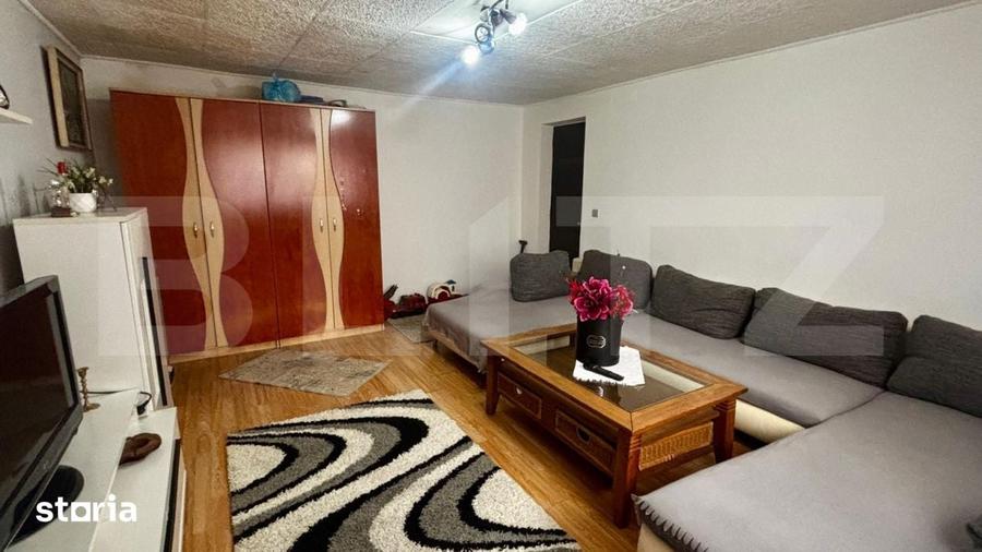 Casă cu 4 camere cu Teren 434 Mp în Cernele