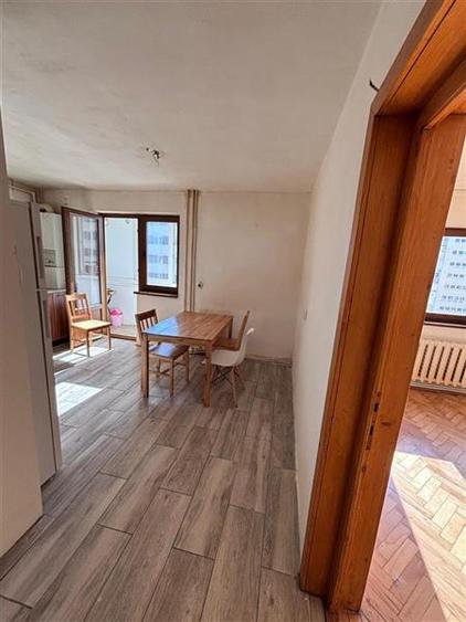 Apartament cu 3 camere circular, mobilat în Grigorescu