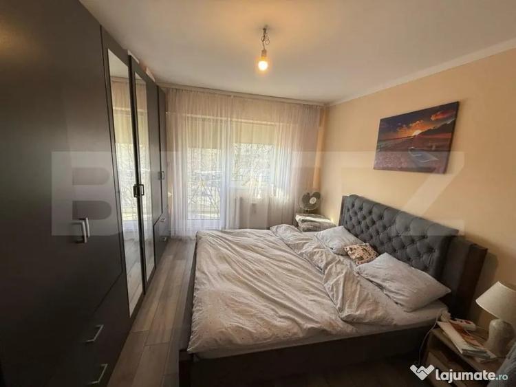 Apartament cu 4 camere decomandat în Carpați 1