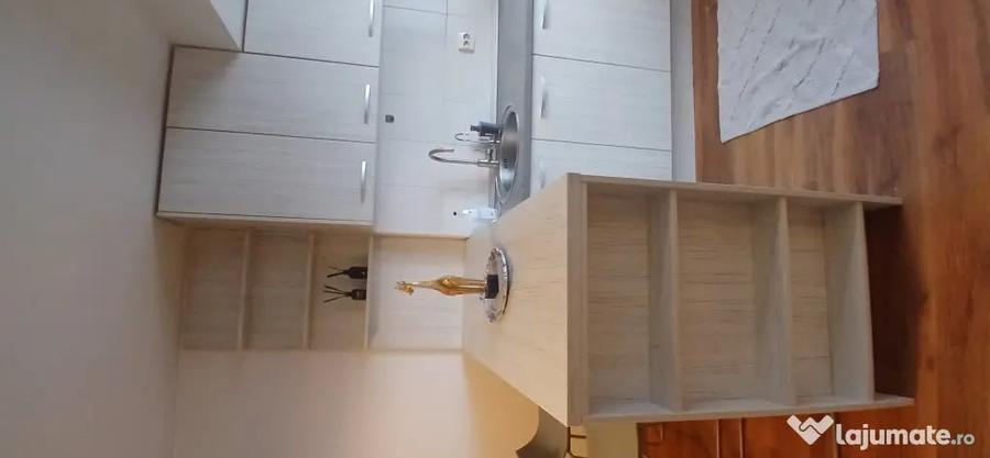 Apartament cu 2 camere semidecomandat în Theodor Pallady