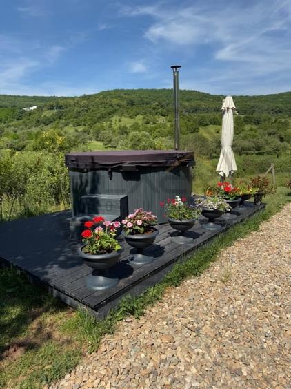 Casă individuală cu 5 camere cu Teren 1000 Mp în Florești