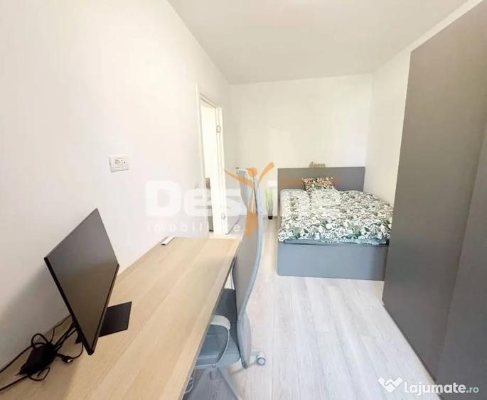 Apartament cu 2 camere decomandat în Eroii Revoluției