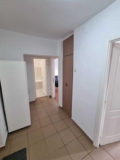Apartament cu 2 camere decomandat în Unirii