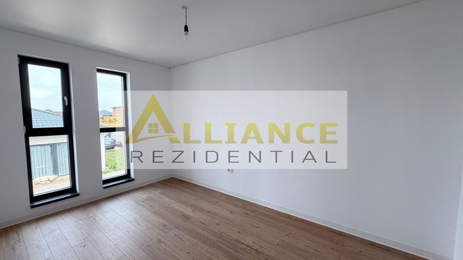 Casă individuală cu 4 camere cu Teren 450 Mp în Berceni