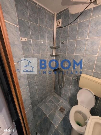 Apartament cu 3 camere semidecomandat, mobilat în Petrișor