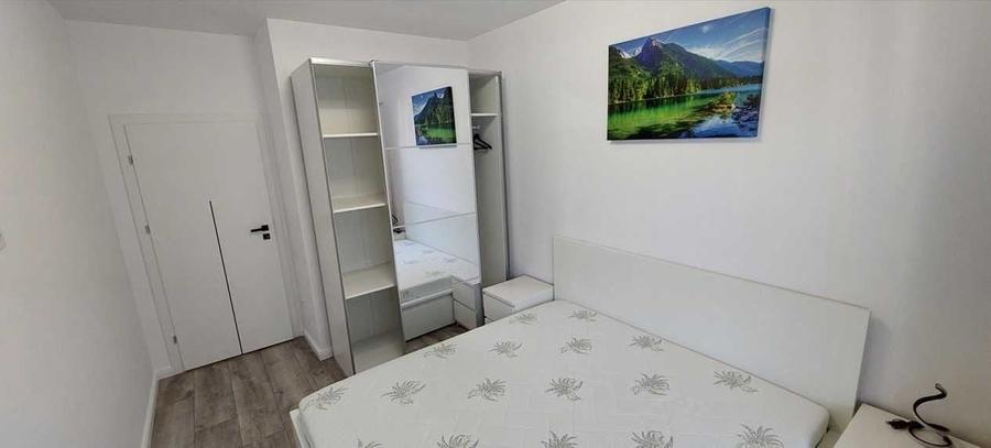 Apartament cu 2 camere decomandat în Runcu