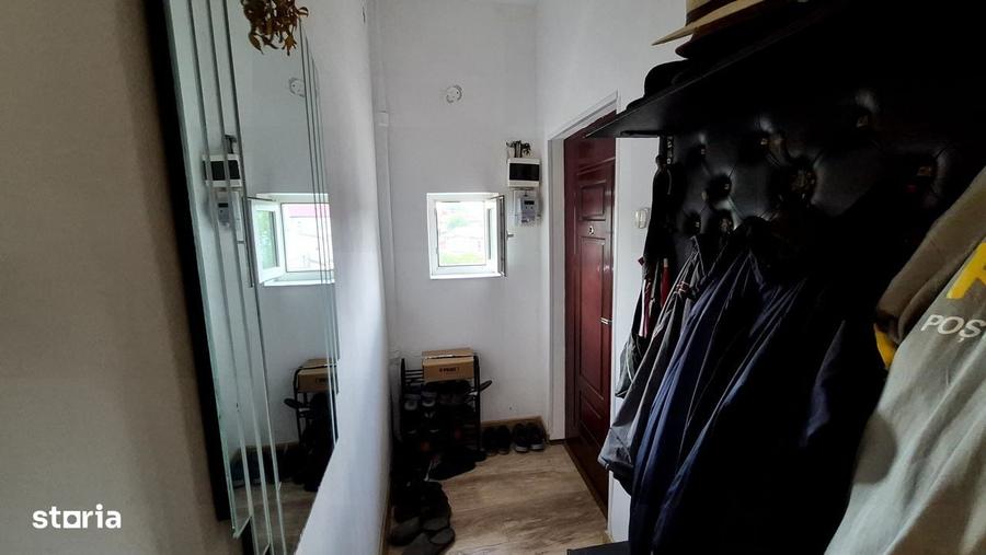 Apartament cu 3 camere în Gara de Nord