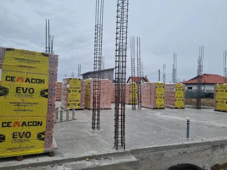 Casă cu 3 camere cu Teren 325 Mp în Șag