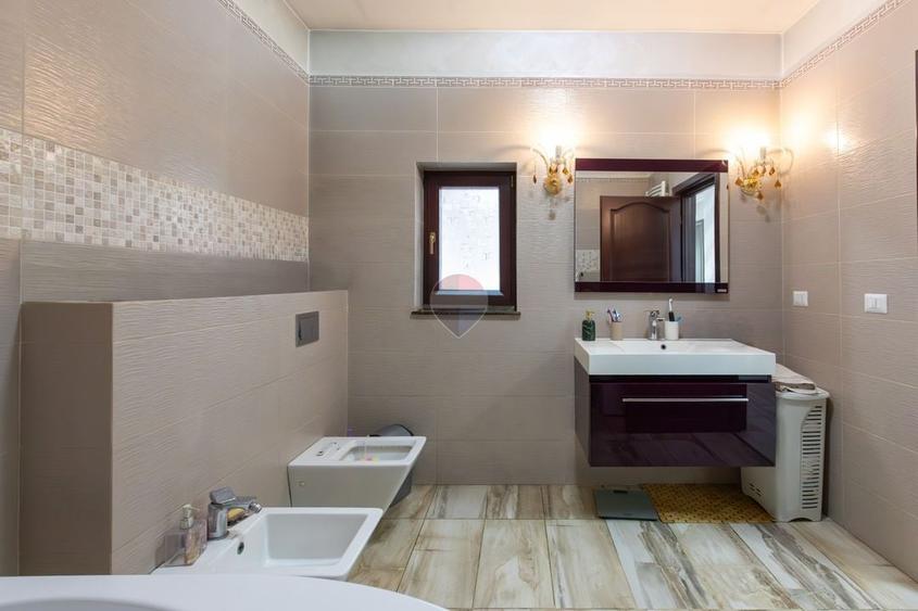 Duplex cu 3 camere cu Teren 327 Mp în Nord