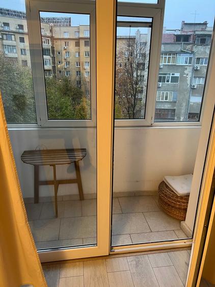 Apartament cu 2 camere în Romană
