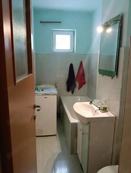 Apartament cu 2 camere semidecomandat în Decebal