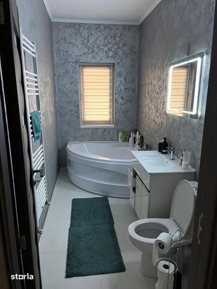 Apartament cu 3 camere în Libertății