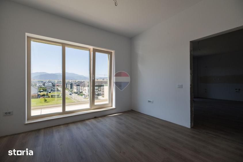 Apartament cu 3 camere în Tractorul