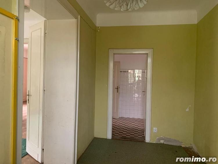 Casă cu 7 camere cu Teren 638 Mp în Bălcescu
