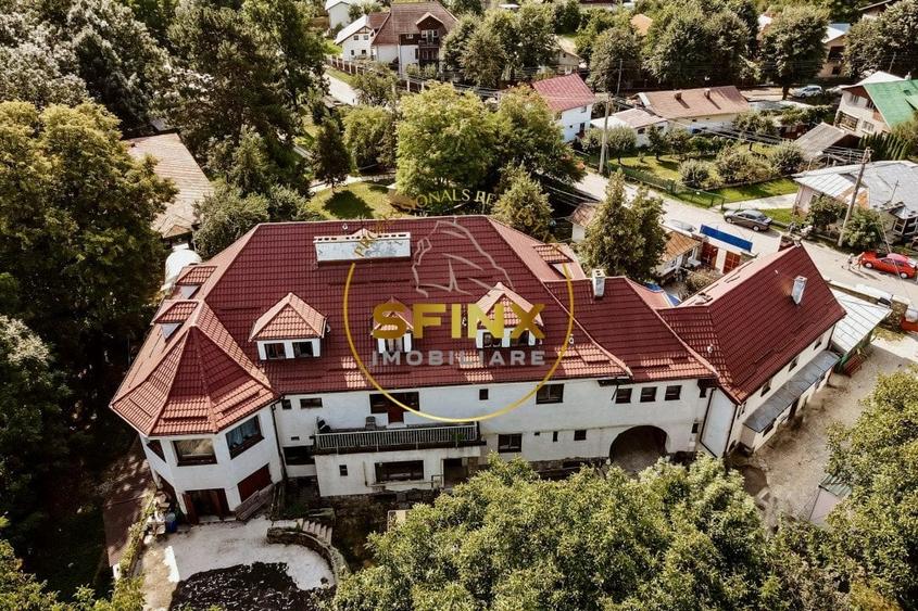 Casă individuală cu 50 camere cu Canalizare în Breaza