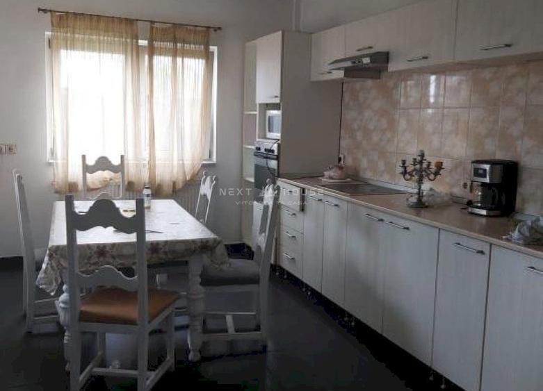 Casă individuală cu 6 camere decomandat cu Teren 750 Mp în Cornetu