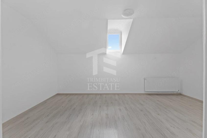 Casă cu Teren 1446 Mp în Macea