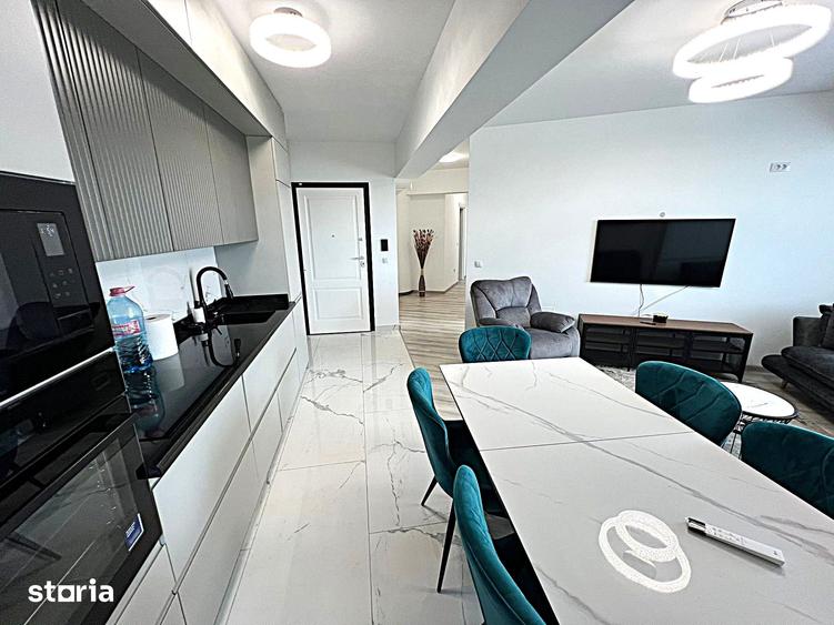 Apartament cu 4 camere în Tătărași