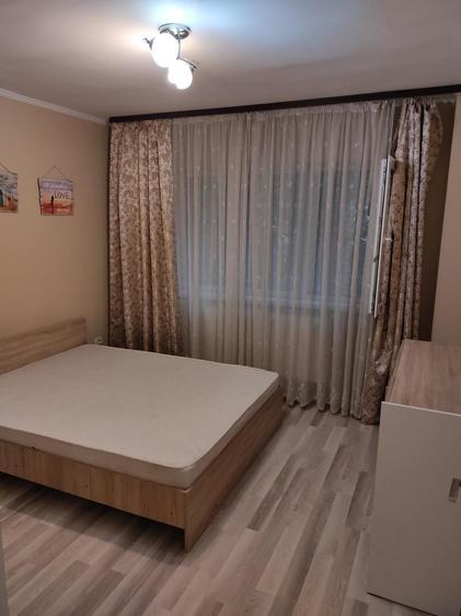 Apartament cu 2 camere semidecomandat în City Park Mall