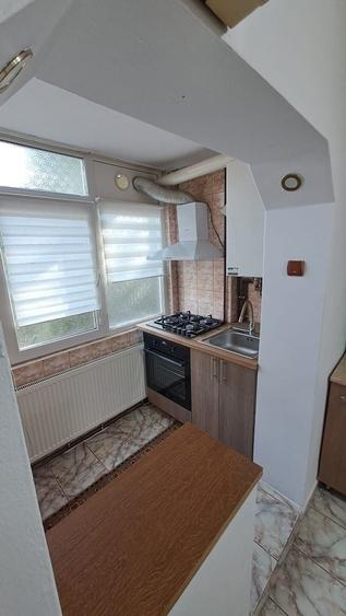 Apartament cu 2 camere decomandat în Lipovei