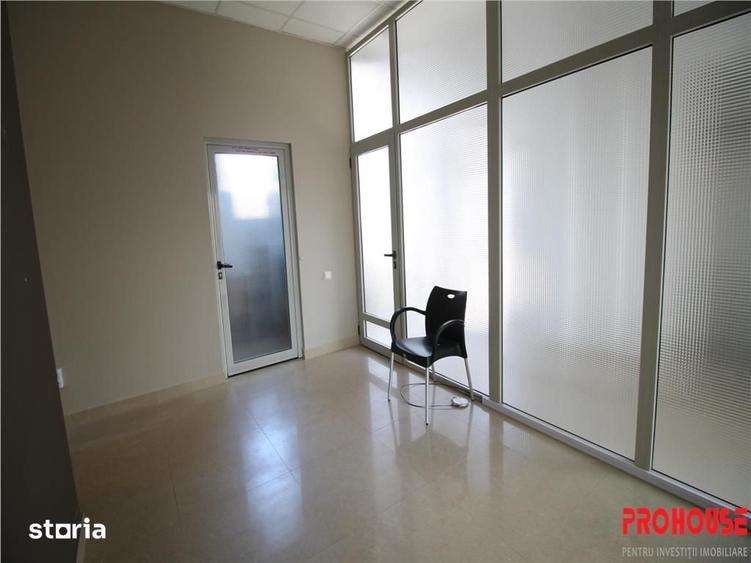 Spațiu comercial, de 60 mp, în Șerbănești