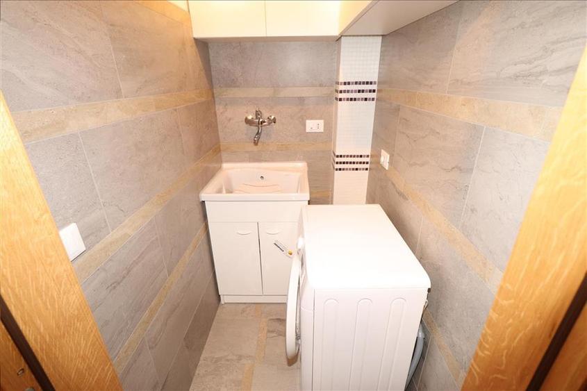 Apartament 3 camere, etaj 1, Supermaket Lidl - super lux - - 13