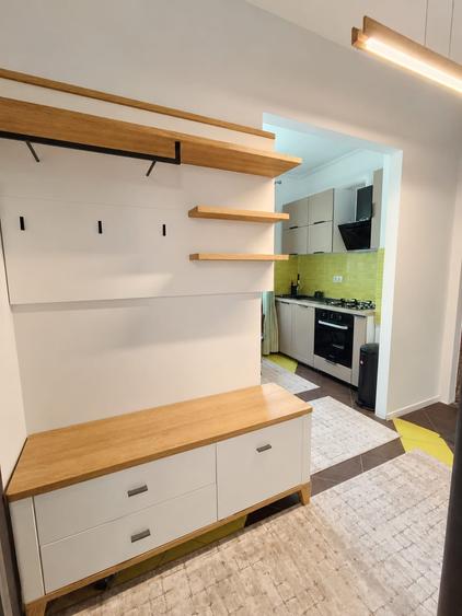 Apartament cu 2 camere decomandat în Centrul Civic