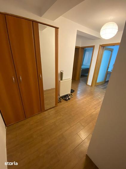 Apartament cu 3 camere decomandat în Moșnița Nouă