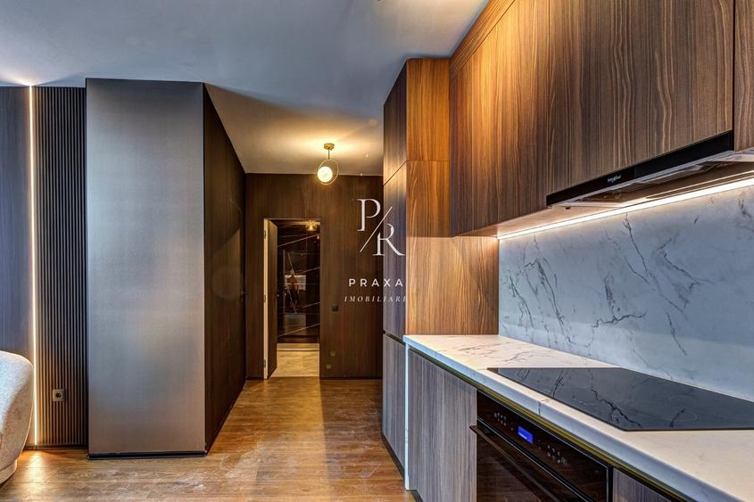 Apartament cu 2 camere semidecomandat, mobilat în Florești