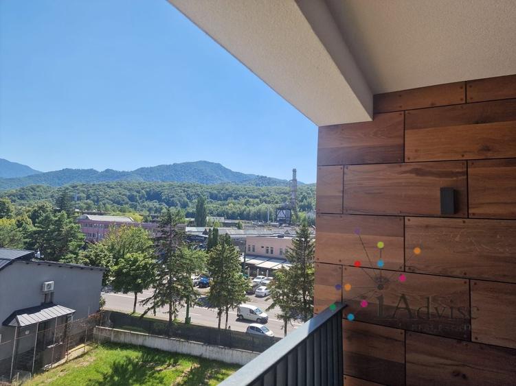 Apartament cu 2 camere decomandat în Astra