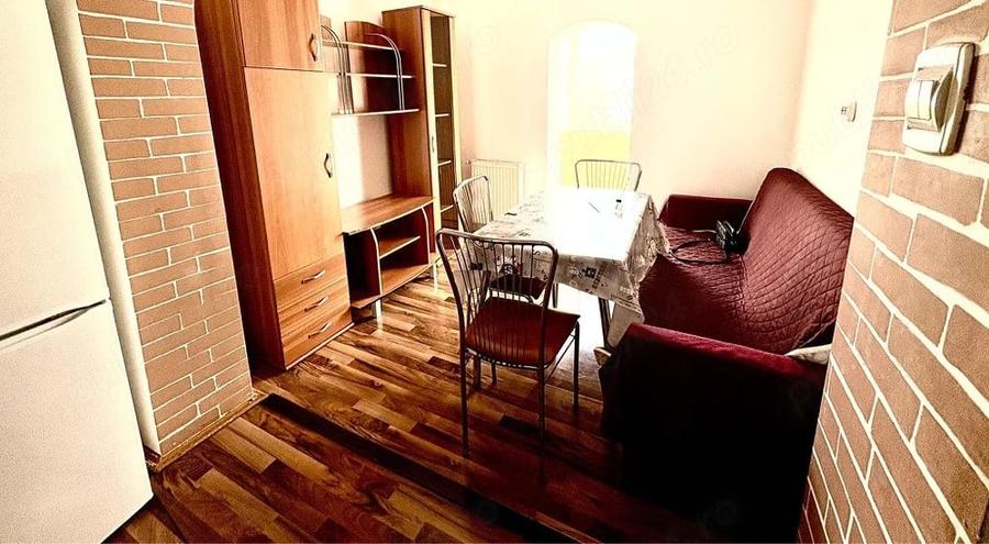 Apartament cu 2 camere decomandat în Dacia