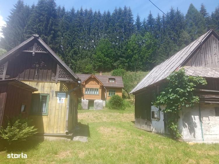Casă cu 3 camere în Răchițele