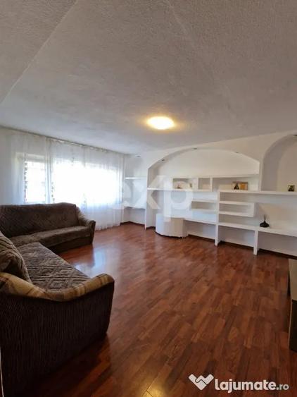 Apartament cu 3 camere decomandat în Micro 3