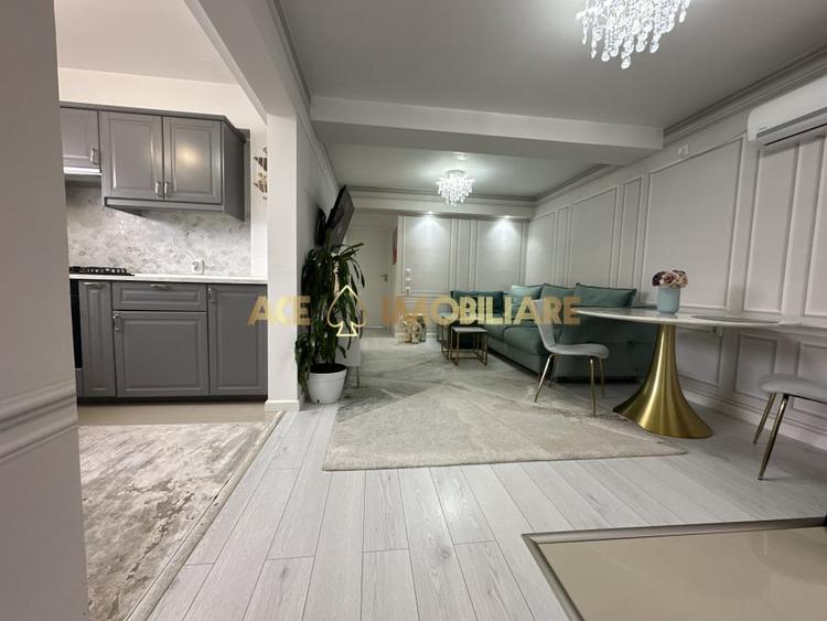 Apartament cu 4 camere semidecomandat, mobilat în Vitan