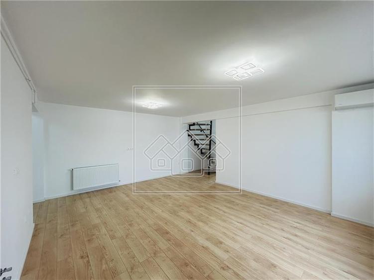 Apartament cu 3 camere decomandat în Arhitecților - Calea Cisnădiei