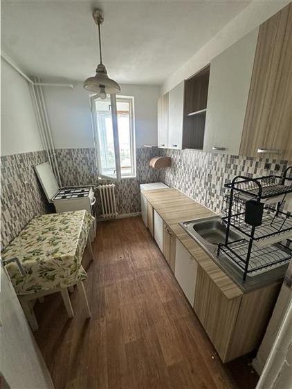 Apartament cu 2 camere semidecomandat în Circumvalațiunii
