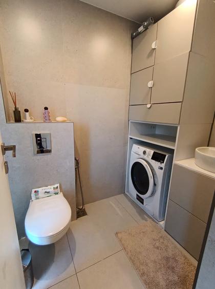 Duplex cu 4 camere cu Canalizare în Florești
