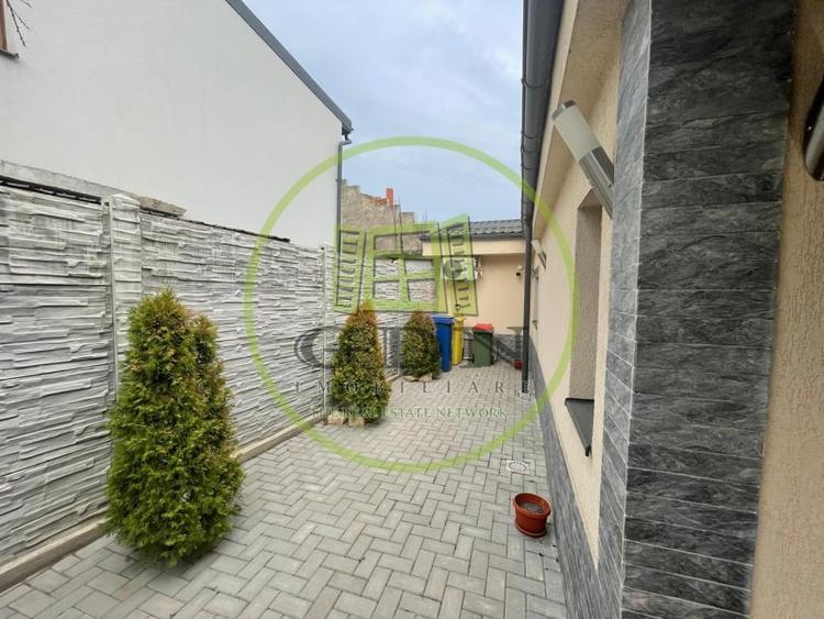 Casă individuală cu 3 camere cu Canalizare în Lascăr Catargiu