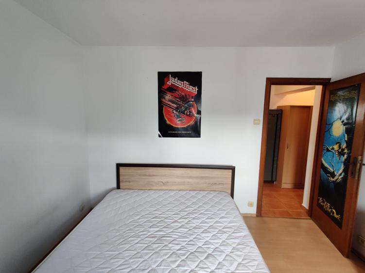 Apartament cu 3 camere decomandat în Unirii