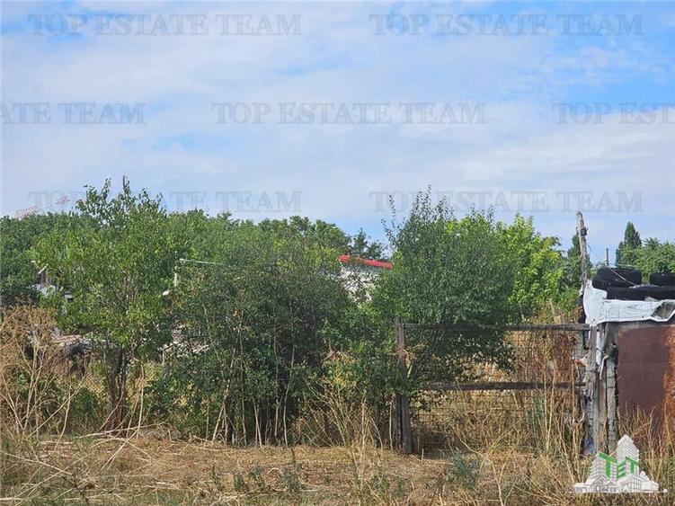 Teren Construcții intravilan de 1385 mp, în Ghencea