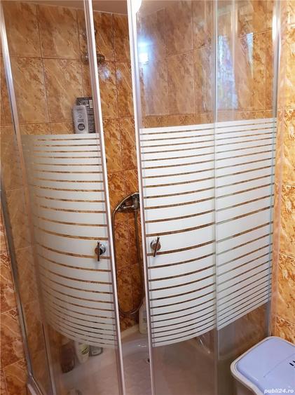 Casă cu 6 camere cu Teren 2000 Mp în Bătrâni