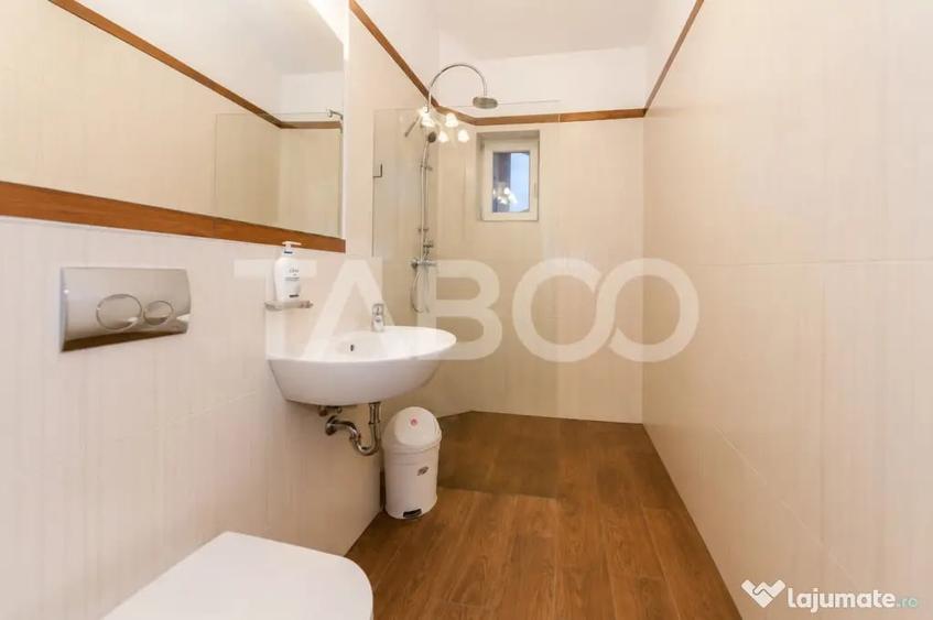 Apartament cu 4 camere decomandat în Calea Dumbrăvii