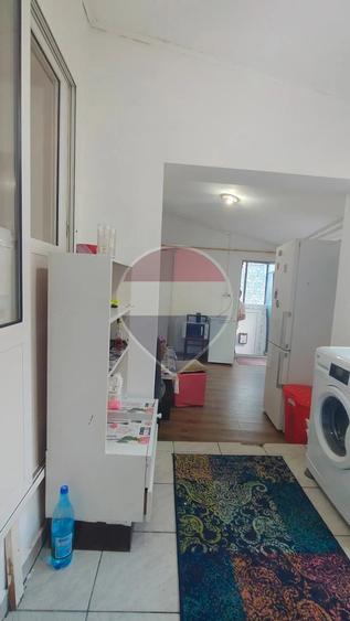 Casă cu 3 camere în Schei