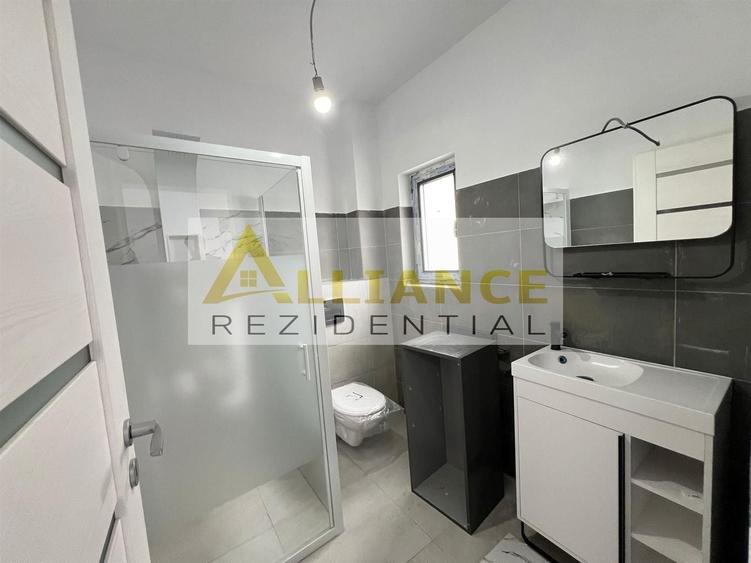 Casă individuală cu 4 camere decomandat cu Canalizare în Berceni
