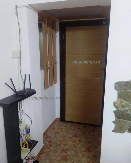 Apartament cu 3 camere decomandat în Crângași