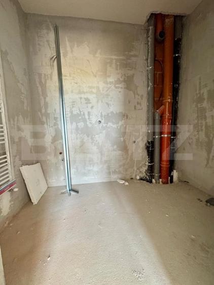 Penthouse cu 3 camere decomandat în Florești